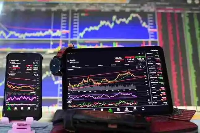 2025年最新对比:外汇API 黄金API 贵金属API 实时报价API - iTick